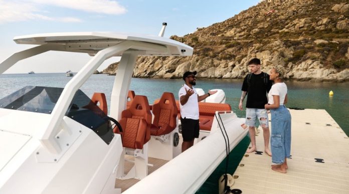 Έναρξη λειτουργίας για δεύτερη χρονιά στη Μύκονο και πρώτη χρονιά σε Σαντορίνη, Κέρκυρα και Αθηναϊκή Ριβιέρα uberskafos